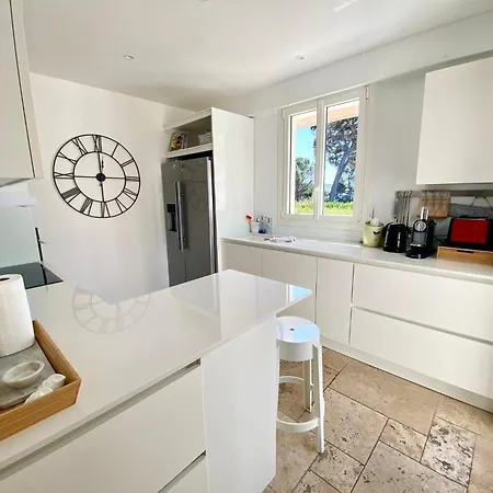 ヴィラ Beautiful Provencal Villa, Sea View, Access *