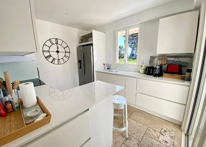 ヴィラ Beautiful Provencal Villa, Sea View, Access *